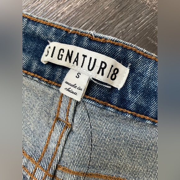 NWT Signature8 Simons Rhinestone Straight Leg Denim Size Small some stretch - Picture 6 of 7